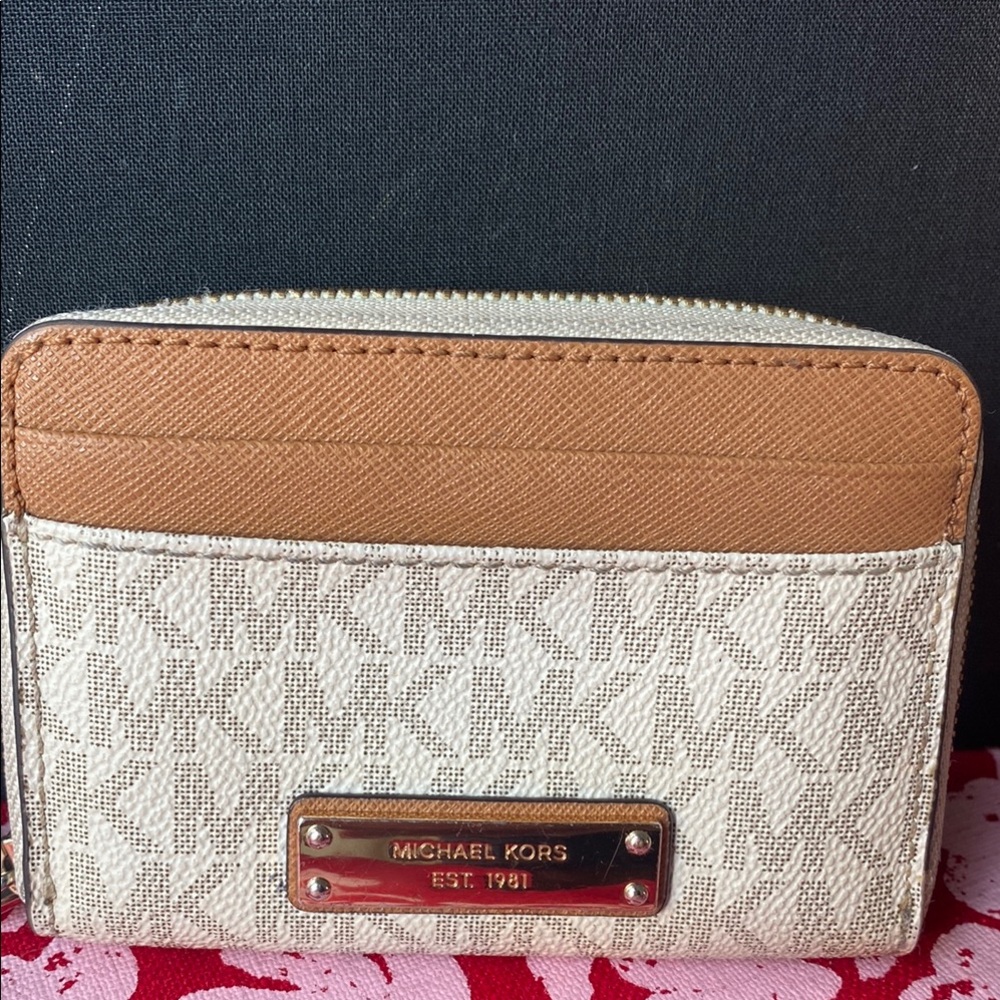 Michael Kors Cream and Tan Signature Wallet